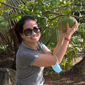 Meet your Posher, Myle